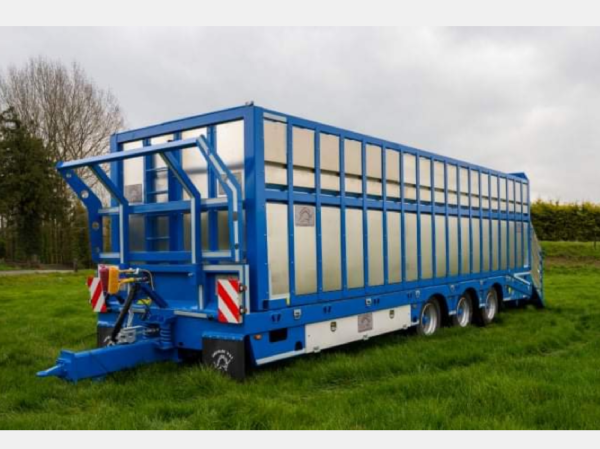 blue three axle 2 in 1 cattle trailer